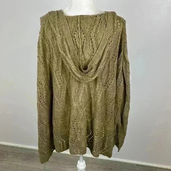 A.n.a Tan Knit Poncho Sweater Size S/M - Picture 4 of 10